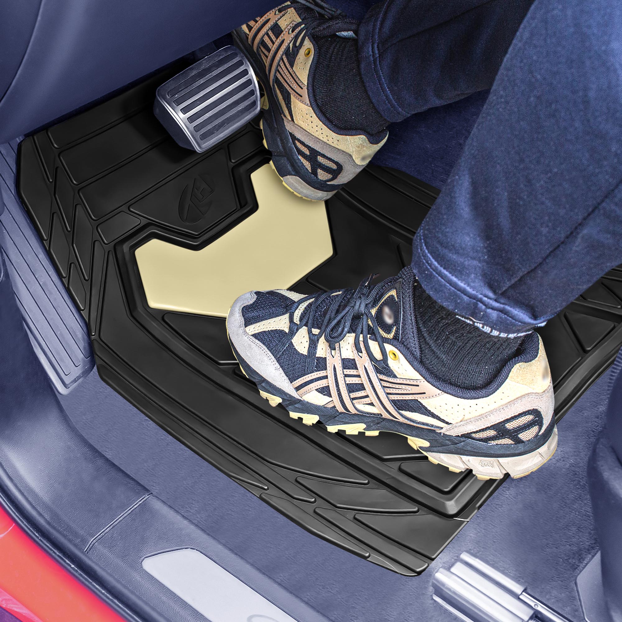 Bold Geometric Car Floor Mats - Full Set Beige