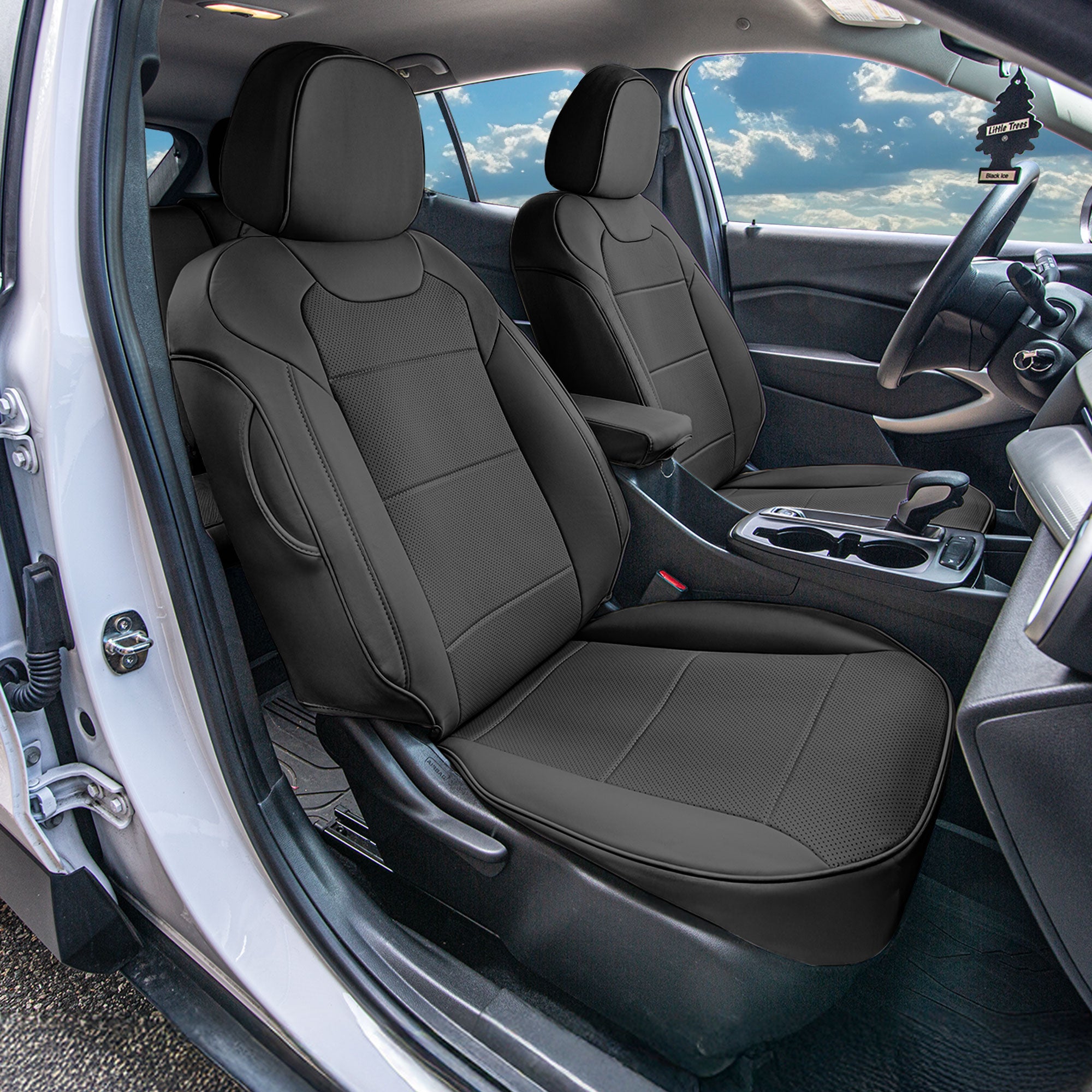 Chevrolet Trax 2024–2026 - Front Set Covers - Black Faux Leather