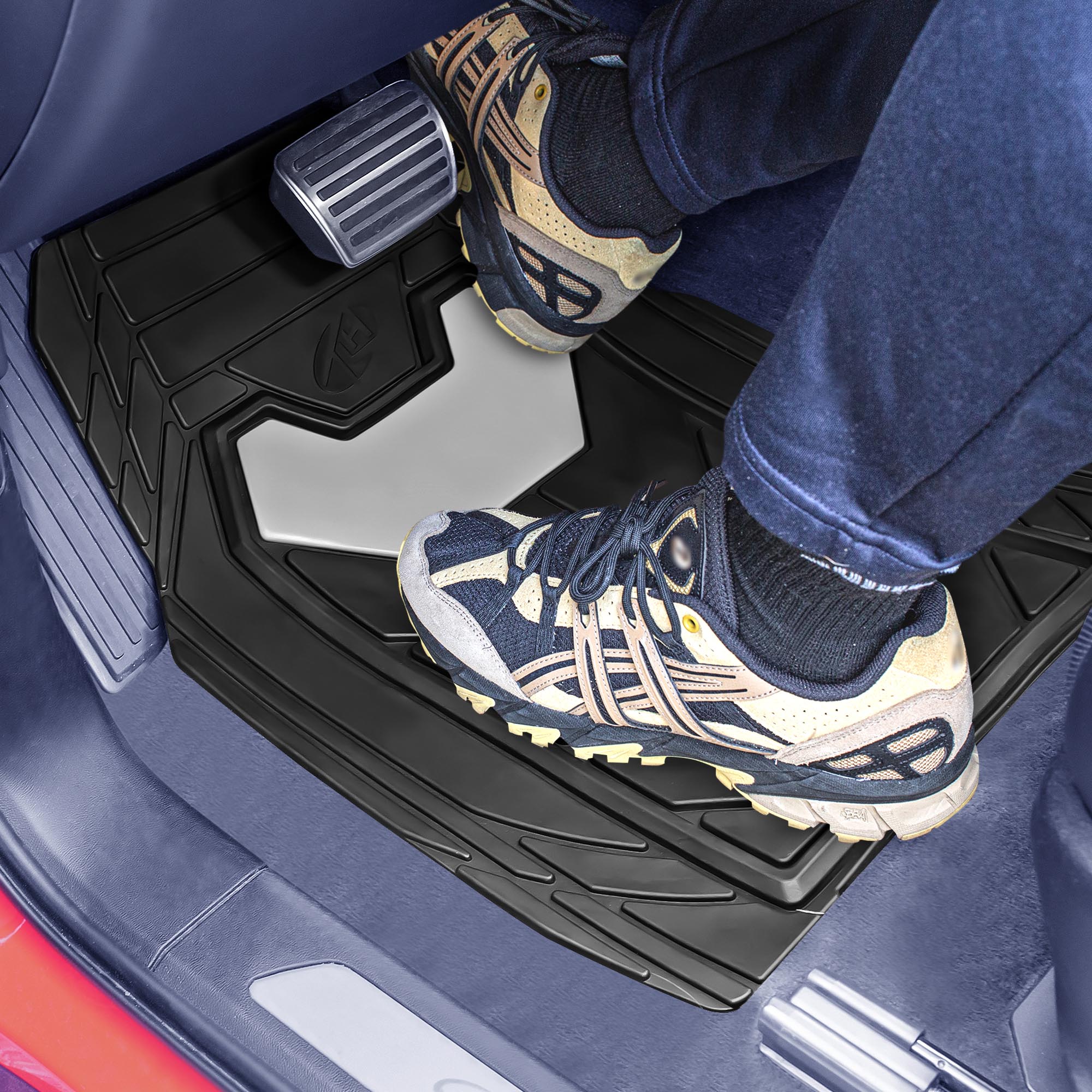 Bold Geometric Car Floor Mats - Full Set Gray